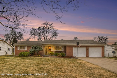 2601 Newport Dr, Lansing, MI 48906 - photo 2