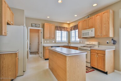 12 Summerhill Ave Jackson NJ-large-028-2