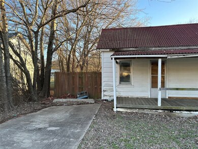 78 W Seneca Ave, McAlester, OK 74501 - photo 2