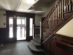 35 Tudor St unit 4F, Lynn, MA 01902 - photo 3