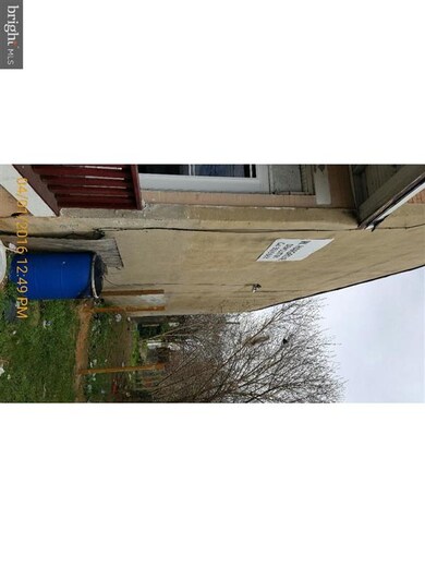 860 Mount Ephraim Ave, Camden, NJ 08103 - photo 5