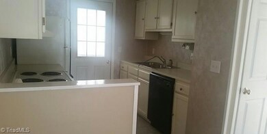 410 Liberty Place, Archdale, NC 27263 - photo 7