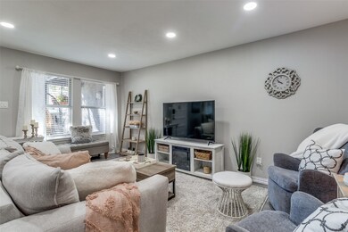 6011 Danbury Ln unit 106B, Dallas, TX 75206 - photo 6