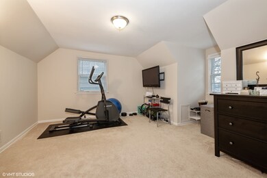 352 S Wright St, Naperville, IL 60540 - photo 6