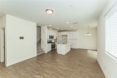 2276 N Columbus Dr, Fresno, CA 93727 - photo 4