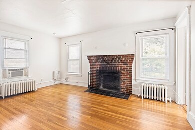 35 Frost St unit 2, Framingham, MA 01701 - photo 3