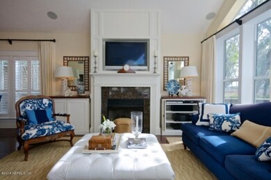 09 Living Room