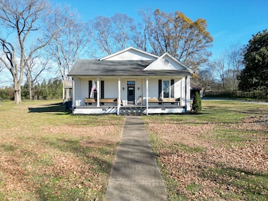 7013 Hoover Mason Ln, Mount Pleasant, TN 38474 - photo 2