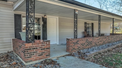 1069 Pilot Knob Cemetery Rd, Berea, KY 40403 - photo 5