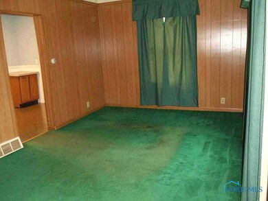 4512 Suder Ave, Toledo, OH 43611 - photo 2