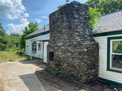 44 Thornton Rd, Nashua, NH 03063 - photo 3