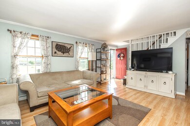 17 Hiltys Dr, Douglassville, PA 19518 - photo 2