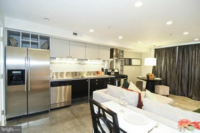 1432 Monroe St NW unit 1 TERRACE, Washington, DC 20010 - photo 2