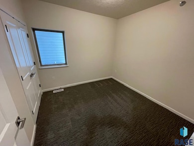 9308 W 32nd St unit 7, Sioux Falls, SD 57106 - photo 5