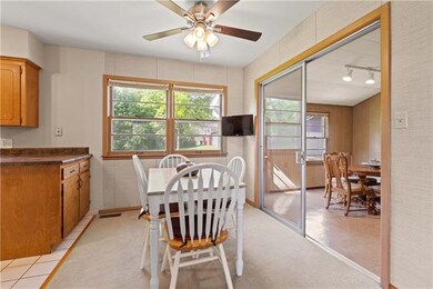 11412 W 57th St, Shawnee, KS 66203 - photo 6