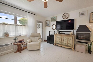 6 Windsor A unit A, West Palm Beach, FL 33417 - photo 4
