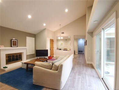 2 Cedarlake unit 8, Irvine, CA 92614 - photo 4