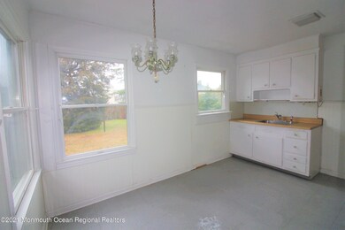 807 Claridge Dr, Spring Lake, NJ 07762 - photo 6