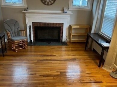 44 Pearson St, Saugus, MA 01906 - photo 3