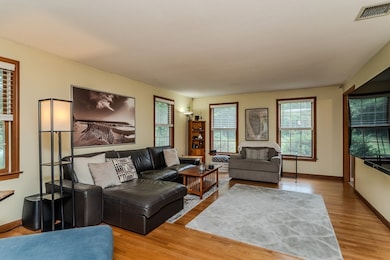 225 Maynard Rd, Wilbraham, MA 01095 - photo 5