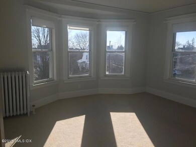 40 Ridge St unit 2nd fl, Greenwich, CT 06830 - photo 3