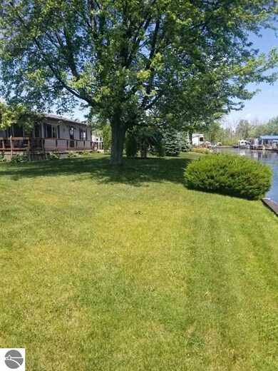 160 S Main St, Au Gres, MI 48703 - photo 2