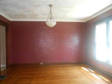 812 E Main St, Washington, IN 47501 - photo 5