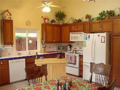 138 Honeycomb Ct, Encinitas, CA 92024 - photo 3