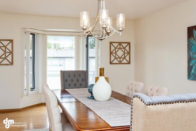 Dining Room 8295-FULL