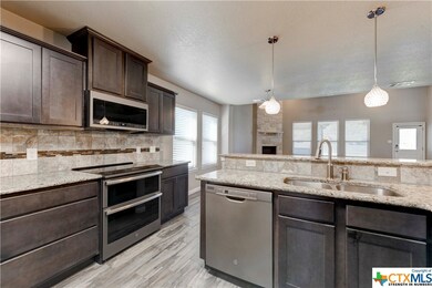 1025 Republic Cir, Copperas Cove, TX 76522 - photo 7