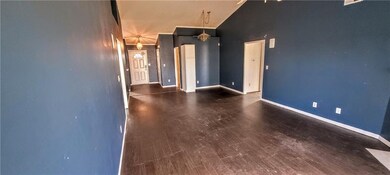 2210 Meadow Glen Blvd, Franklin, IN 46131 - photo 2