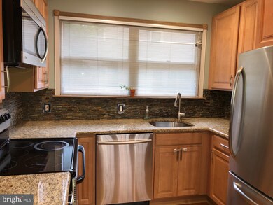 912 Park Ave, Collingswood, NJ 08108 - photo 4