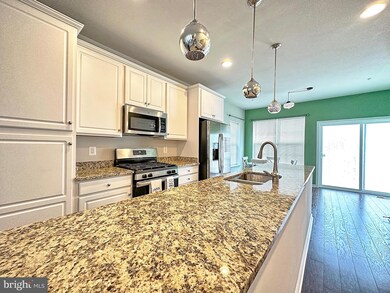 7101 Wythe Alley, Calverton, MD 20705 - photo 6