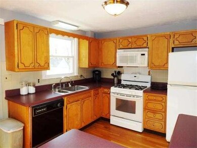 11 Flynn Rd, Franklin, MA 02038 - photo 7