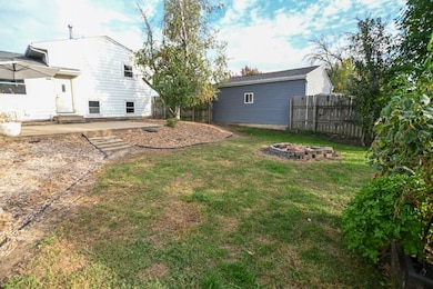 2212 Deborah Dr SW, Cedar Rapids, IA 52404 - photo 6