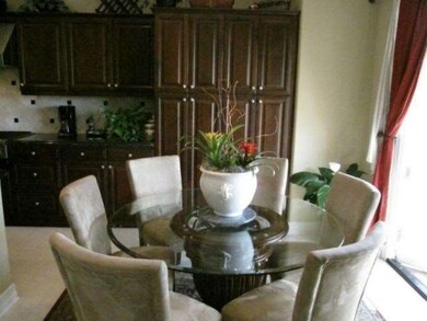 NOOK AND ACCESS TO PATIO AREA
