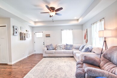 703 Oak Dr, Manchester, TN 37355 - photo 4