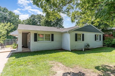 118 Lynn Rd, Durham, NC 27703 - photo 3