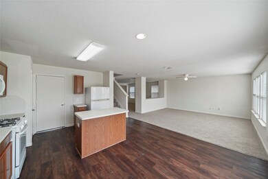 3610 Avalon Castle Dr, Spring, TX 77386 - photo 3