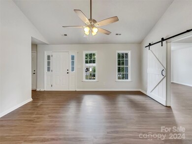 1208 Courtney Cove Ct, Gastonia, NC 28052 - photo 4