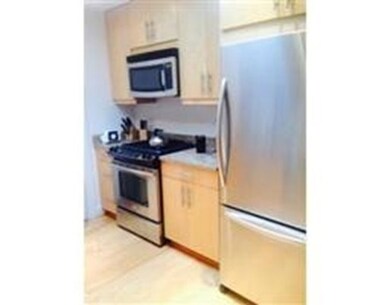 Hammonswood at Chestnut Hill unit EPH1, Chestnut Hill, MA 02467 - photo 4