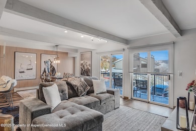 36_55_Upper_Woodbridge_Road_E2002_mls