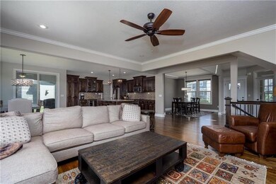 6034 Redbud St, Shawnee, KS 66218 - photo 4