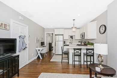 48 Mystic St unit 1, Charlestown, MA 02129 - photo 2