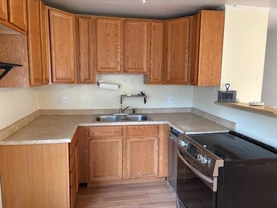 310 Iowa St, Klamath Falls, OR 97601 - photo 7