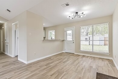 2512 Ironclad Dr, League City, TX 77573 - photo 5