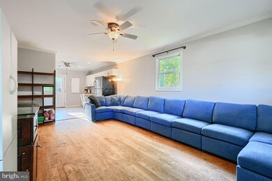 50 Right Wing Dr, Middle River, MD 21220 - photo 3