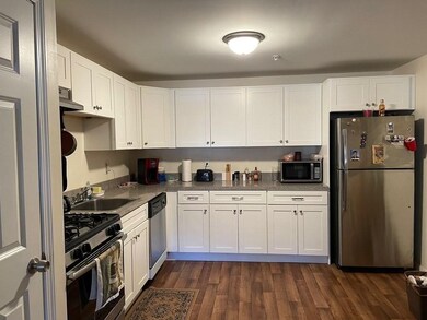 361 Hildreth St unit 22, Lowell, MA 01850 - photo 3