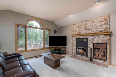 57389 Acacia Ln unit 1, Sunriver, OR 97707 - photo 3