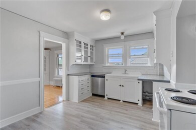 40 Webster St unit A, Newport, RI 02840 - photo 7